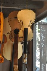 Baptiste BERNARD, Luthier à Rouen